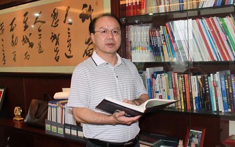 廣西博世科公司王雙飛是廣西大學(xué)老師？宋海農(nóng)領(lǐng)導(dǎo)班子成員
